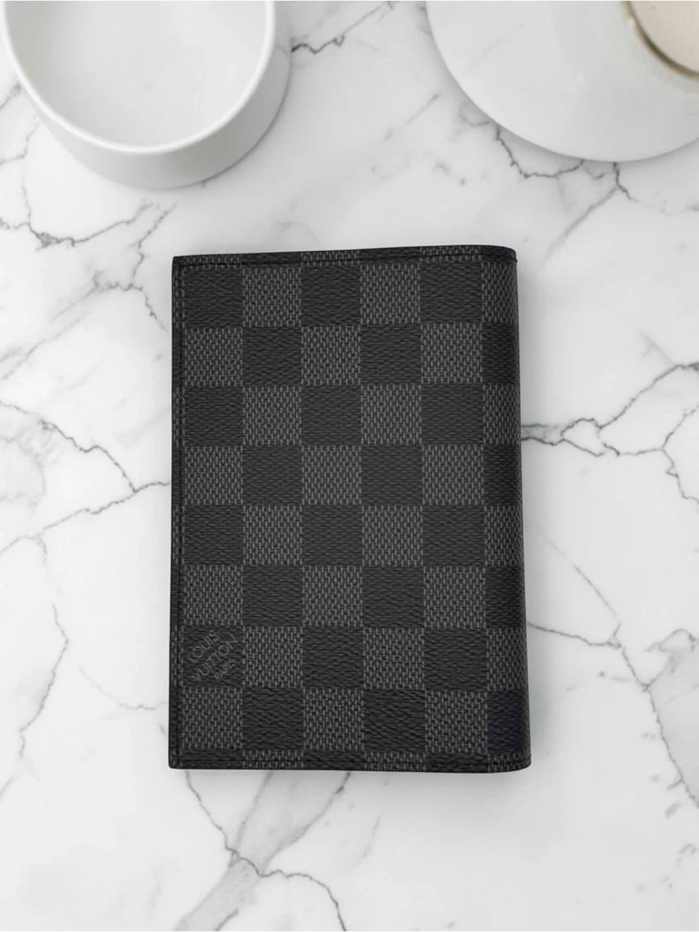 Louis Vuitton Damier Graphite Check Passport Cover - Black/Grey